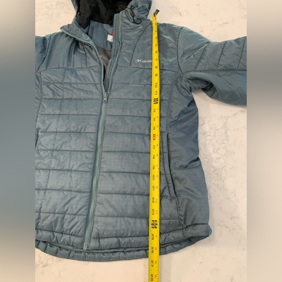 Women’s interchangeable size medium Columbia winter coat - Picture 8 of 16